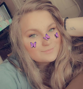 Meet your Posher, Kara